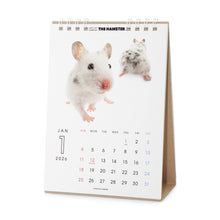 Lea la imagen en la vista de la galería, THE HAMSTER 2026年カレンダー 卓上サイズ
